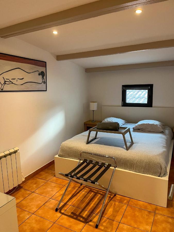 Port, : Nid Cosy A * Fréjus